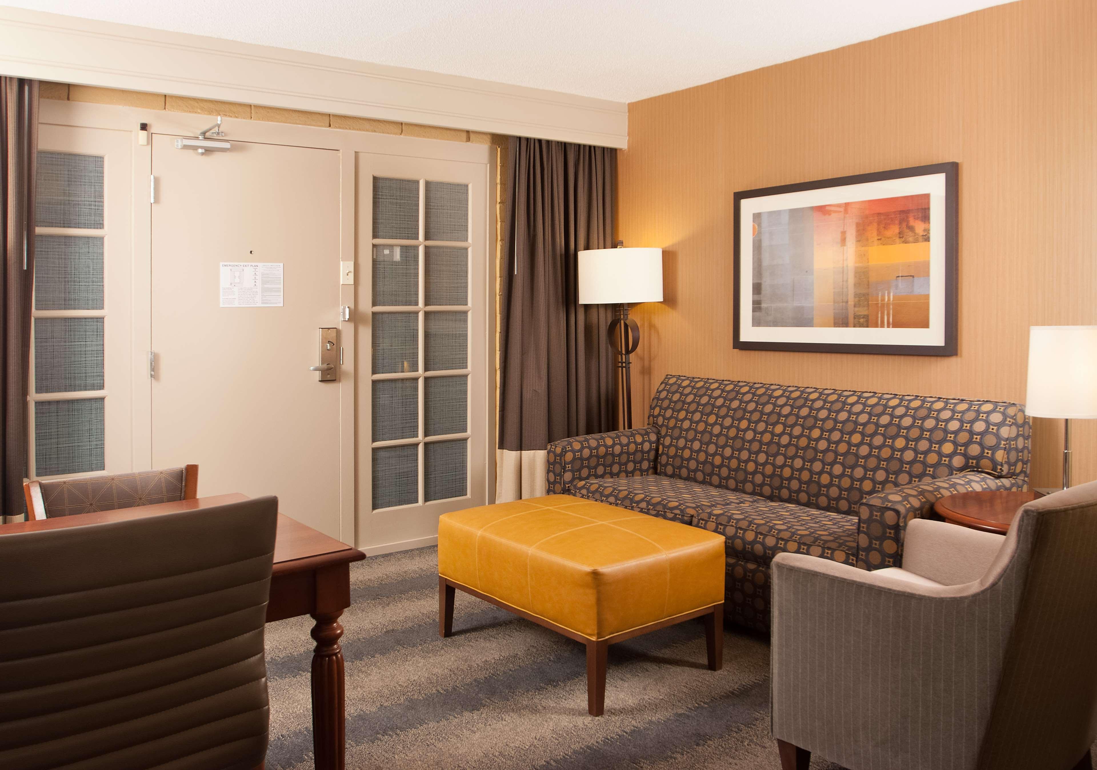 Embassy Suites By Hilton Bloomington/Minneapolis Esterno foto