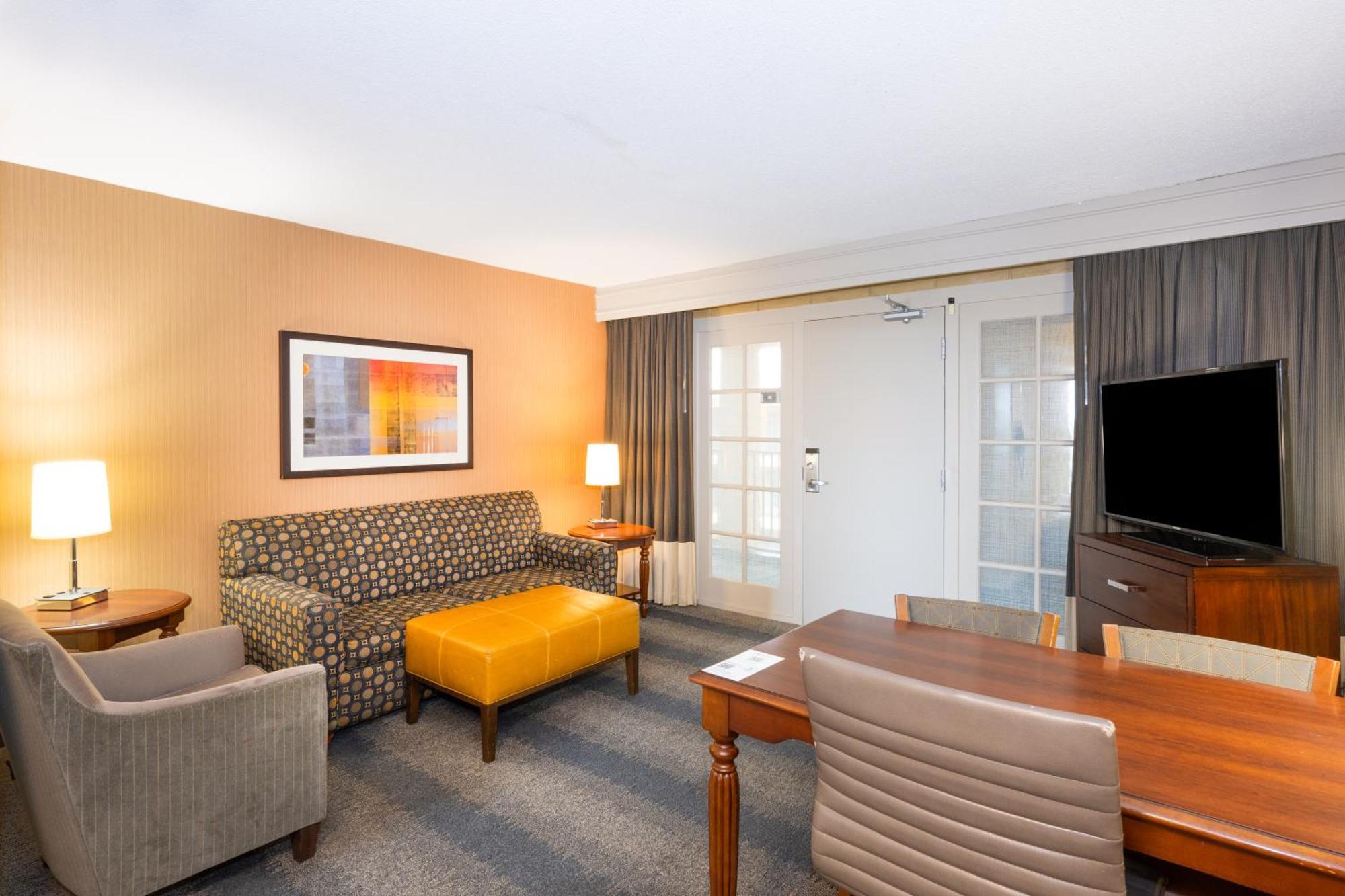 Embassy Suites By Hilton Bloomington/Minneapolis Esterno foto