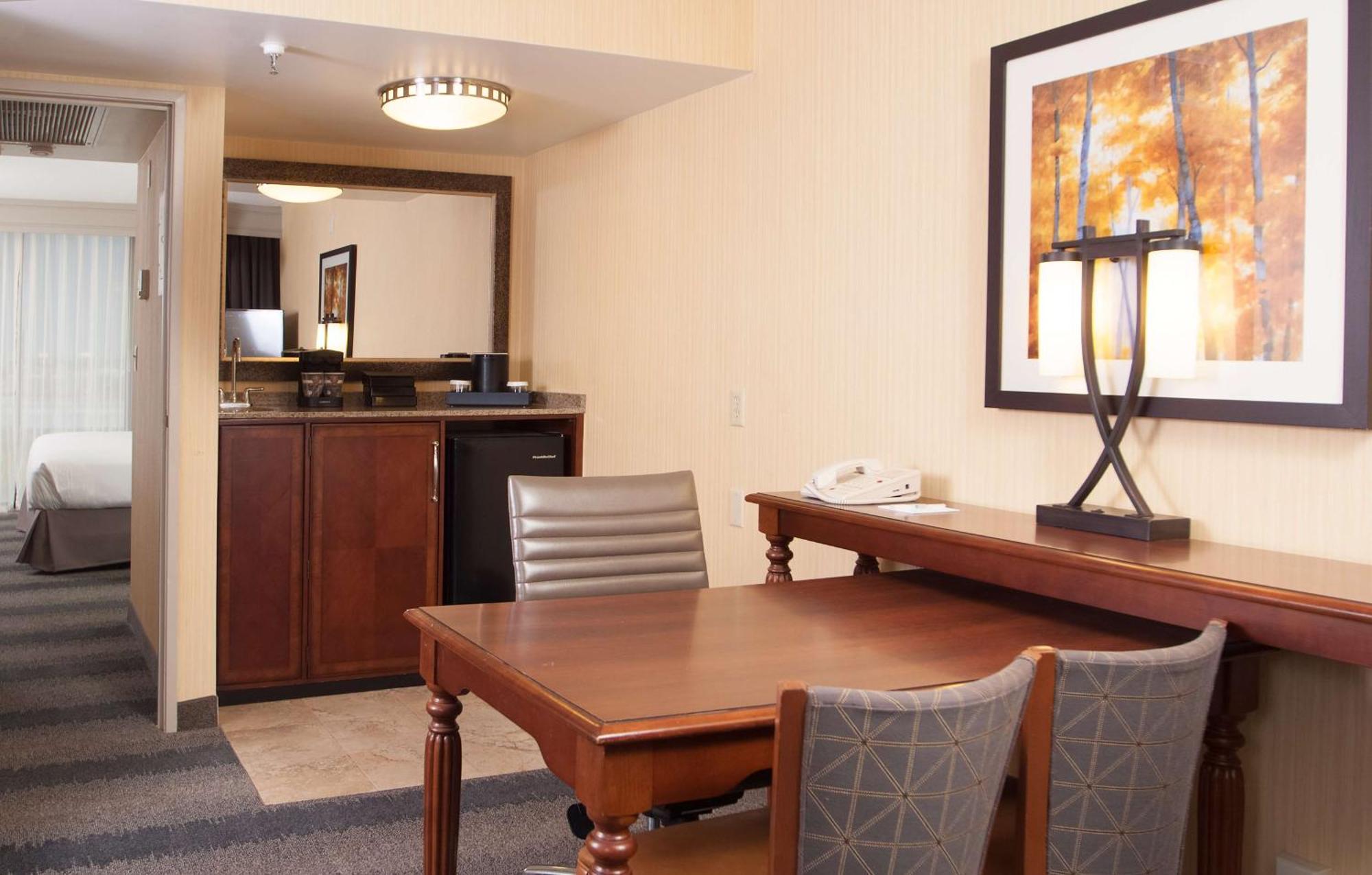 Embassy Suites By Hilton Bloomington/Minneapolis Esterno foto