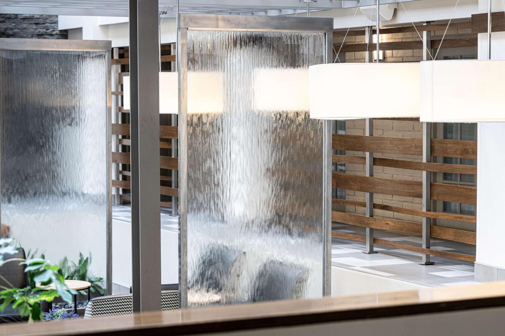 Embassy Suites By Hilton Bloomington/Minneapolis Esterno foto