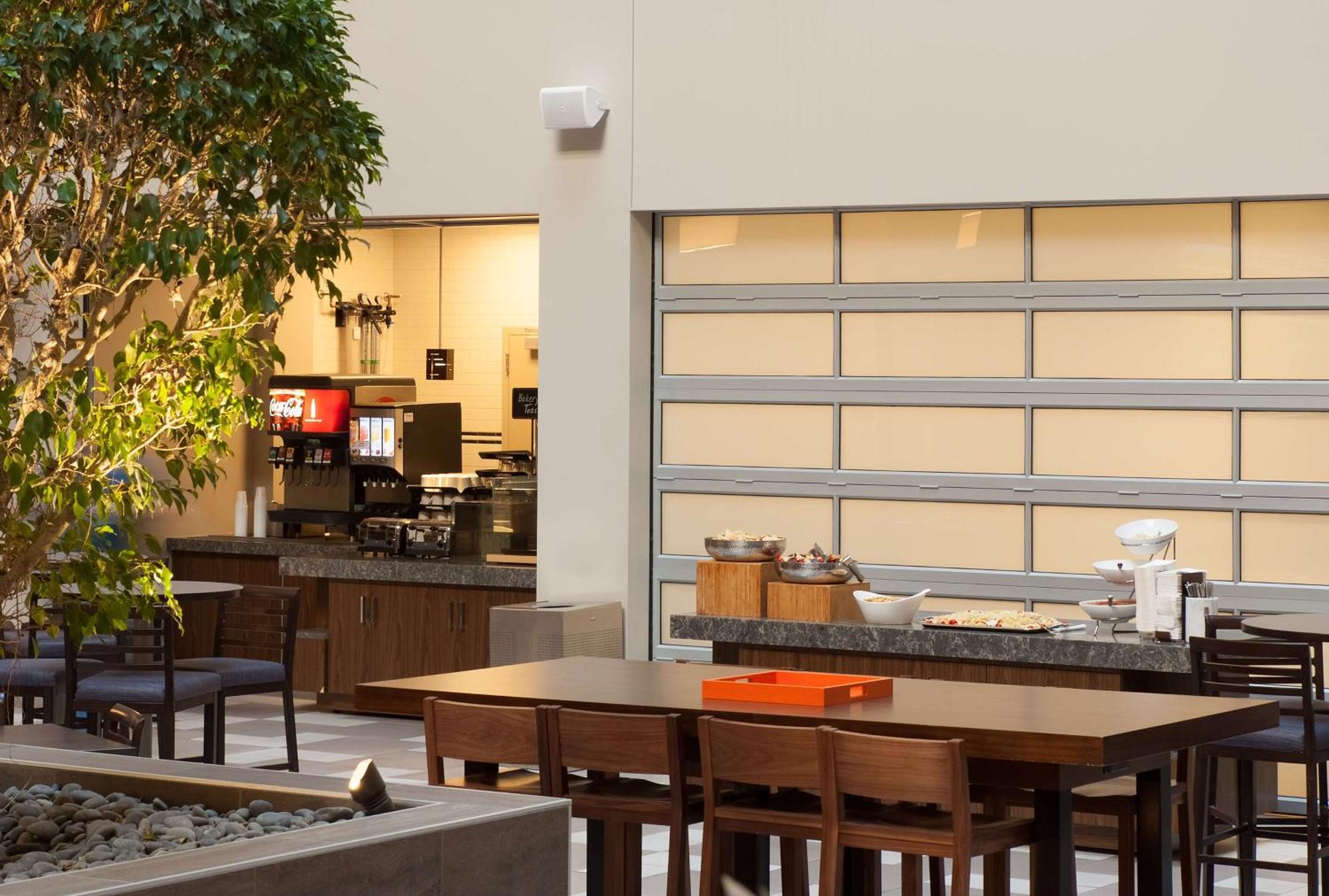 Embassy Suites By Hilton Bloomington/Minneapolis Esterno foto
